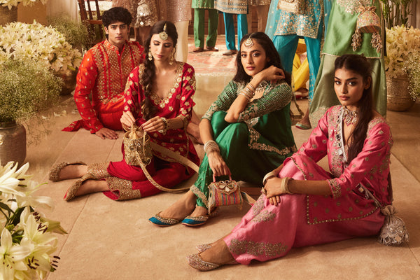 Karwa Chauth Special: How to Style Juttis with Bright Outfits